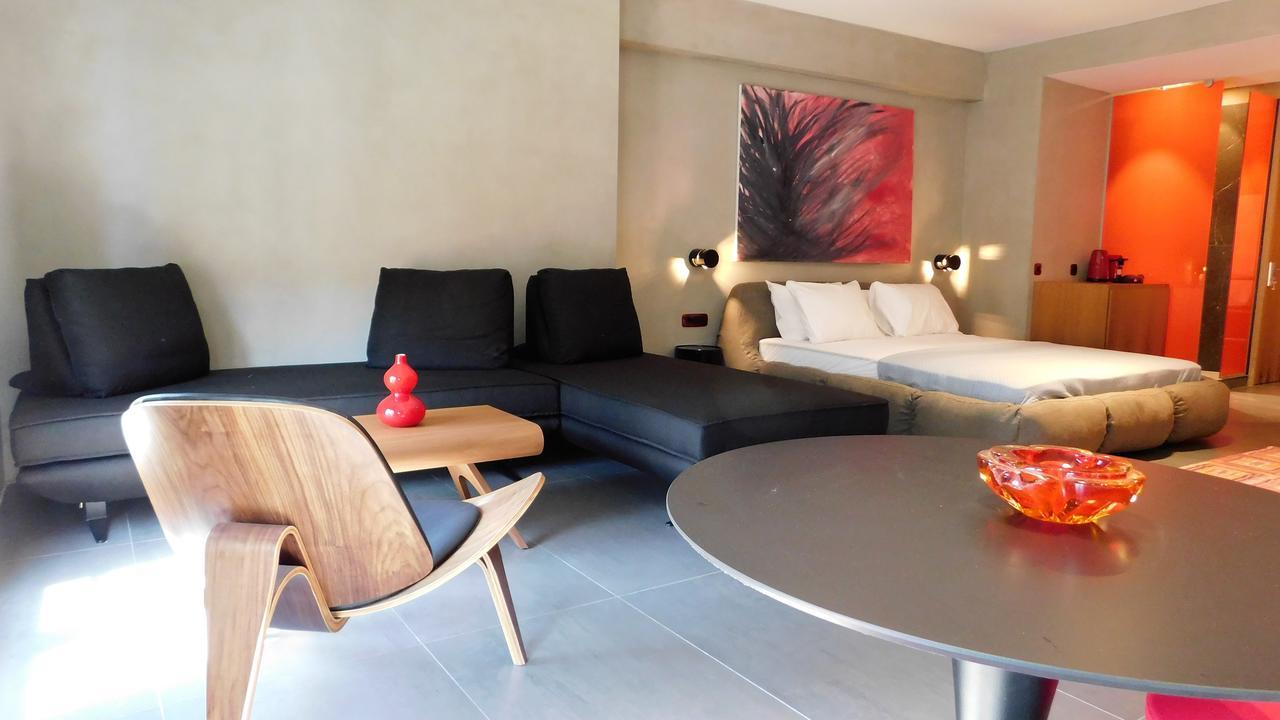 101 Adrianou Apartments Афины Экстерьер фото
